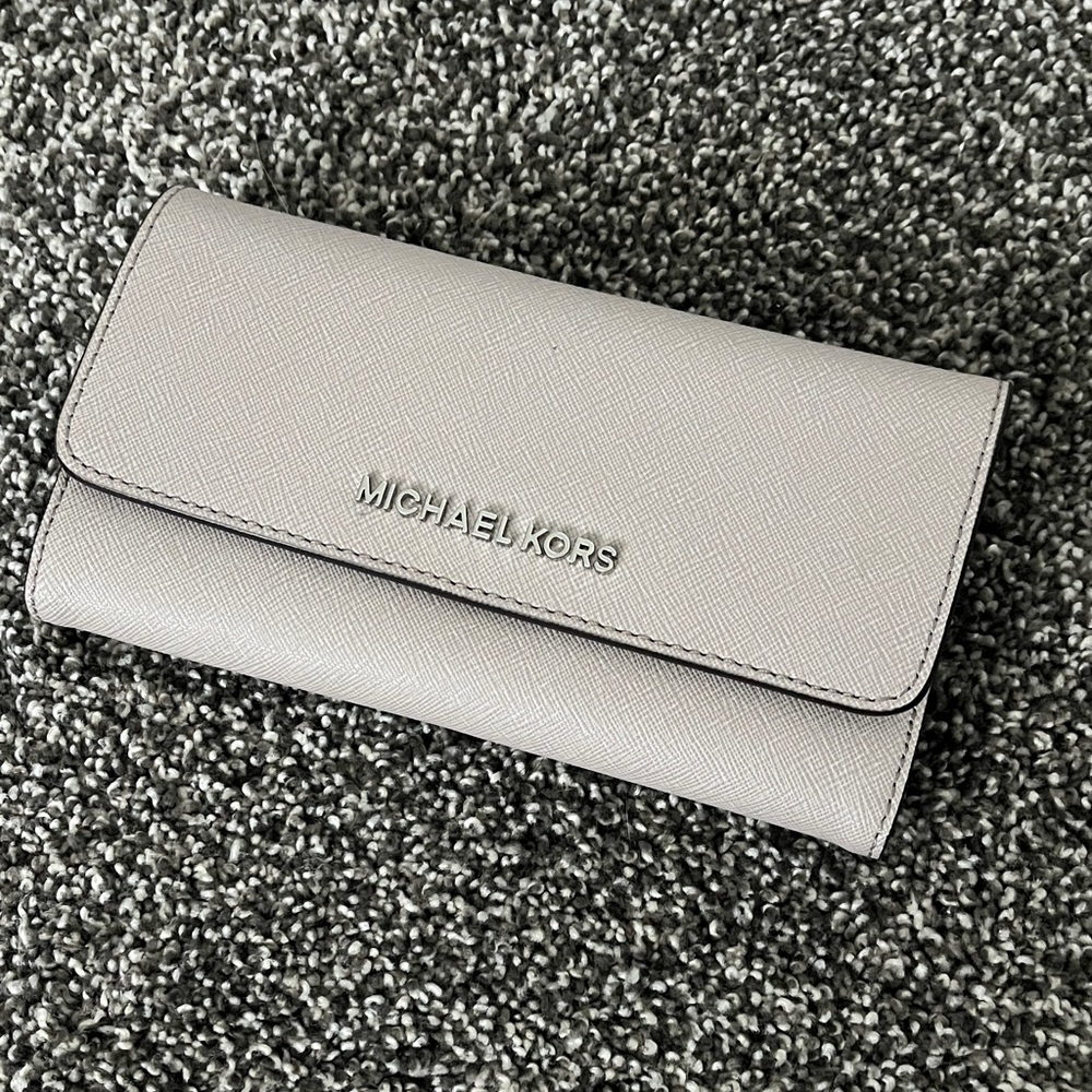 Michael Kors Light Gray Wallet
